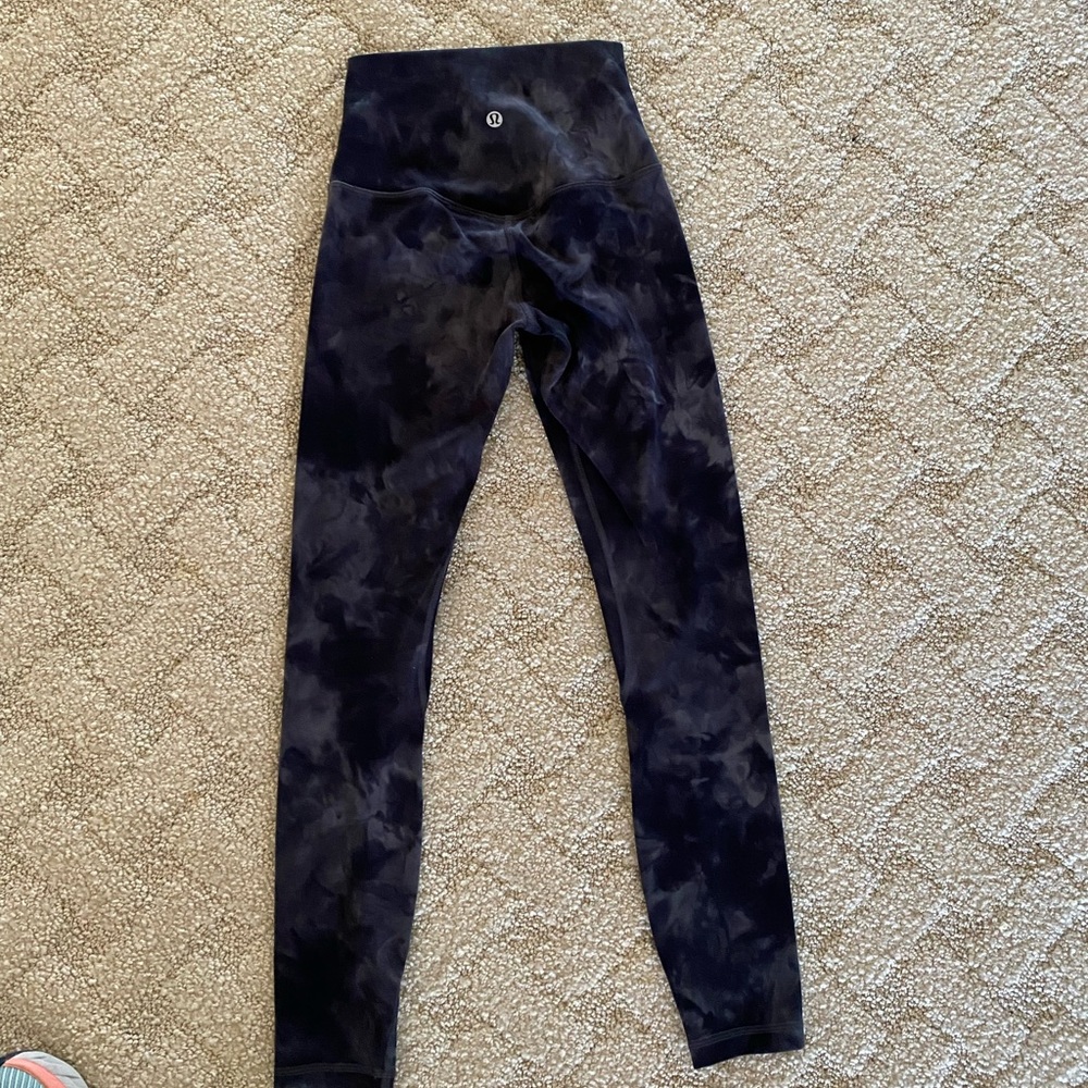 Lululemon Align leggings, 25”, size 2, blue tye dye